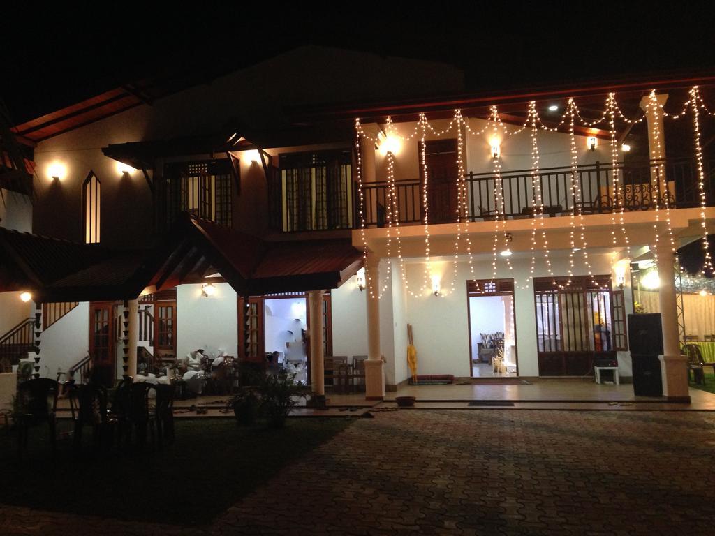 Villa Shanaya هيكادوفا المظهر الخارجي الصورة